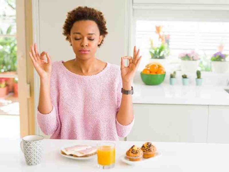 Learn mindful eating for weight loss. Recognize hunger vs. cravings, use the hunger scale, and build lasting habits to stop overeating.